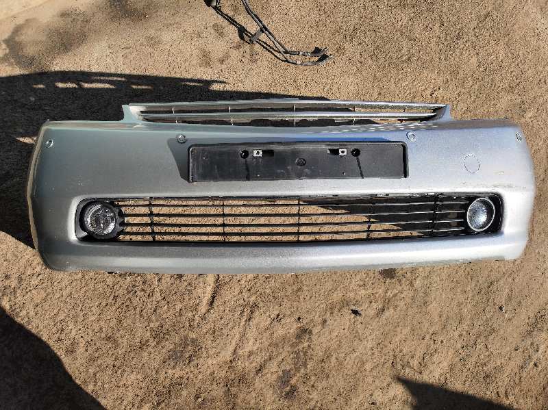 PARAGOLPES DELANTERO