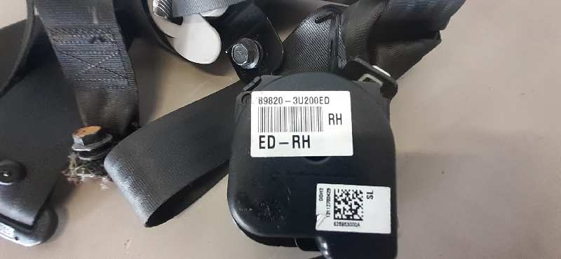 CINTURON SEGURIDAD TRASERO DERECHO