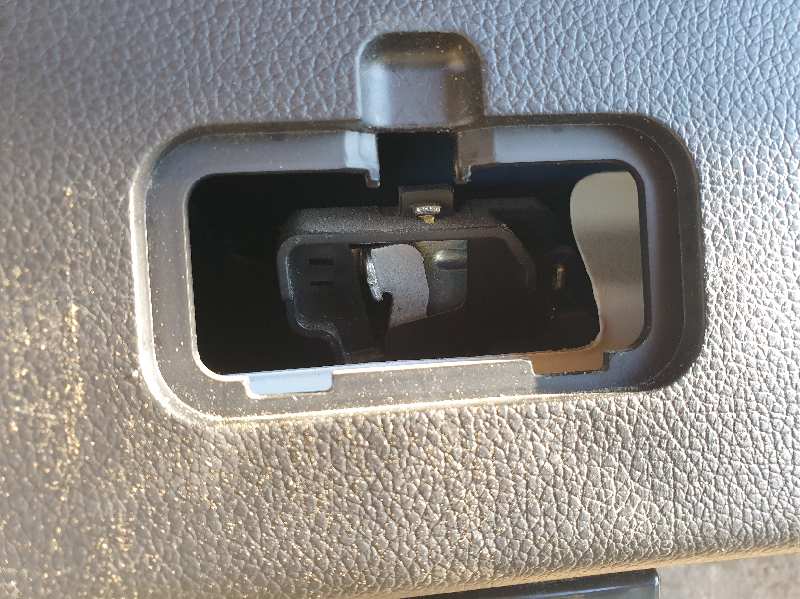 CERRADURA MALETERO - PORTON