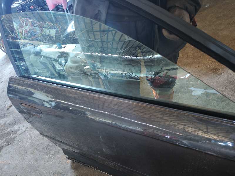 LUNA DELANTERA DERECHA