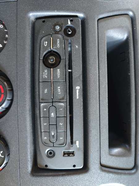 A2C80383801 SISTEMA AUDIO  RADIO CD RENAULT MASTER KIPPER DOKA