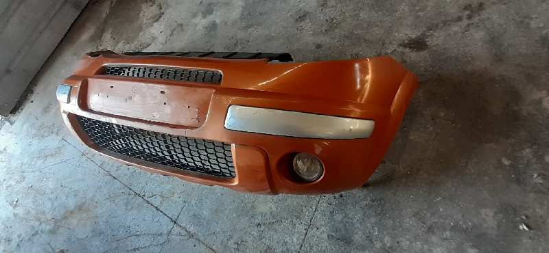 PARAGOLPES DELANTERO