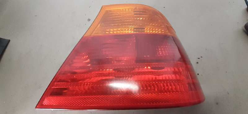 PILOTO TRASERO DERECHO