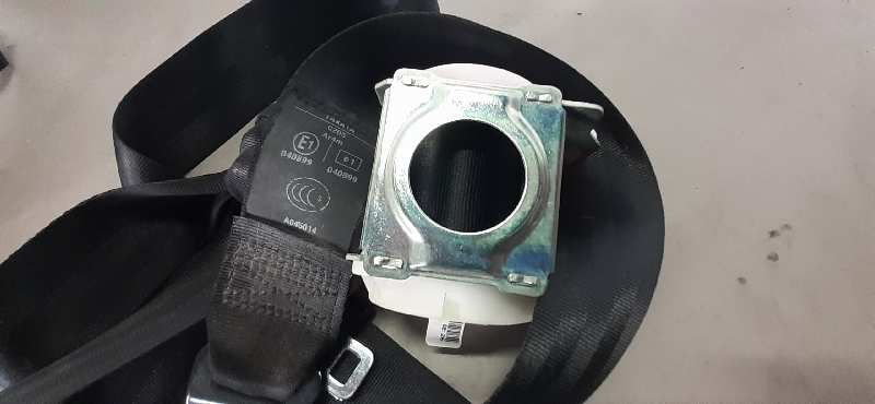 CINTURON SEGURIDAD TRASERO DERECHO