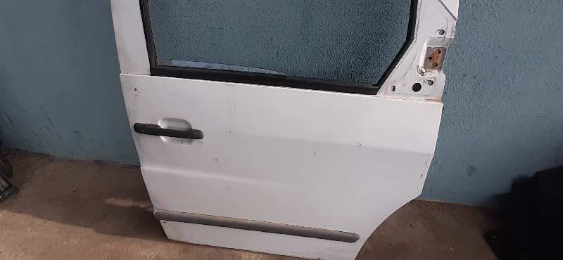 PUERTA DELANTERA DERECHA MERCEDES VITO MARCO POLO (638)
