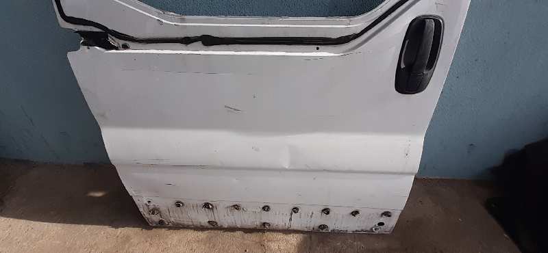 PUERTA LATERAL CORREDERA DERECHA