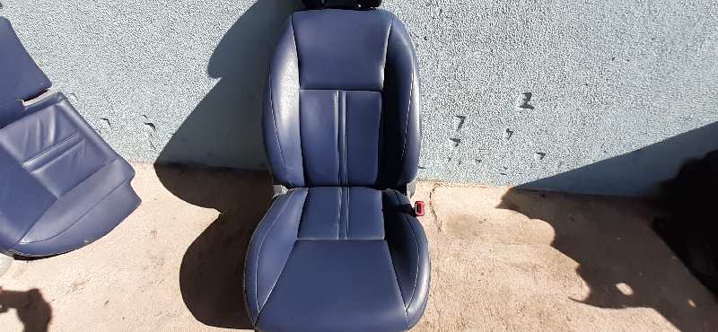 ASIENTO DELANTERO DERECHO
