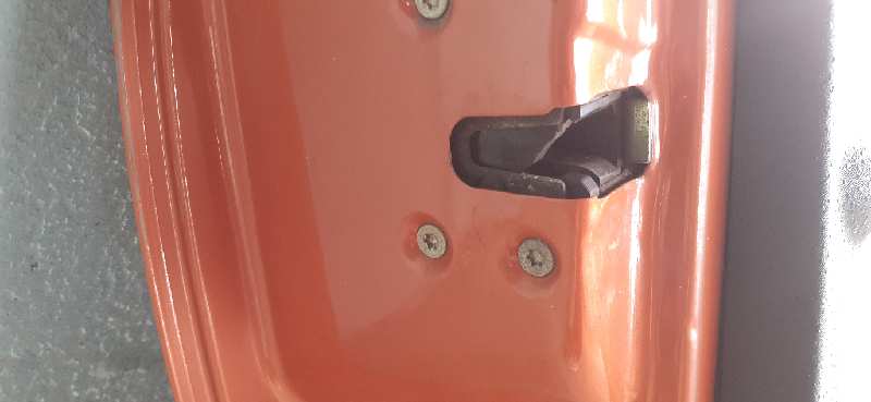 CERRADURA PUERTA DELANTERA IZQUIERDA 