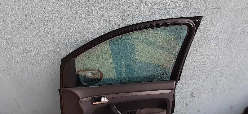 LUNA DELANTERA DERECHA