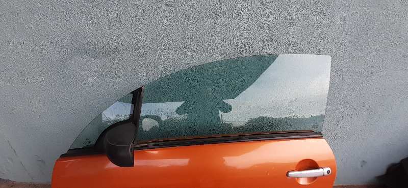 LUNA DELANTERA IZQUIERDA