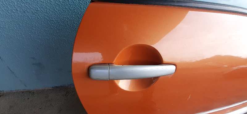 MANETA INTERIOR DELANTERA DERECHA