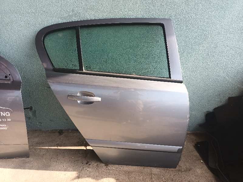 PUERTA TRASERA DERECHA