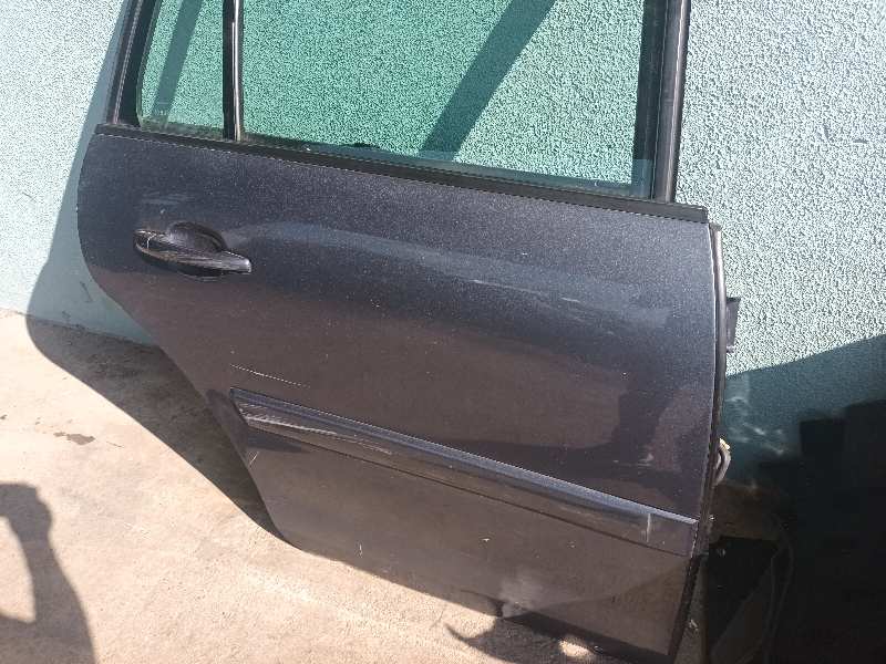 PUERTA TRASERA DERECHA