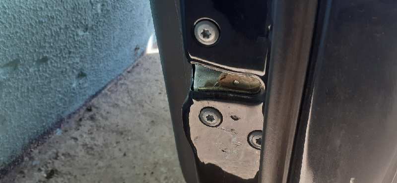 CERRADURA PUERTA DELANTERA DERECHA