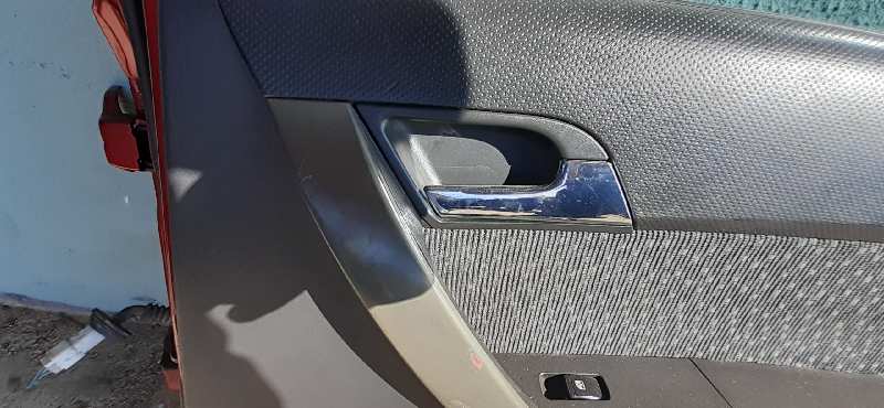 MANDO ELEVALUNAS TRASERO DERECHO