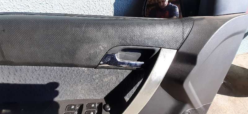 MANETA INTERIOR DELANTERA IZQUIERDA