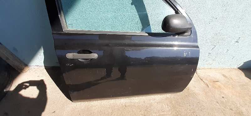 PUERTA DELANTERA DERECHA