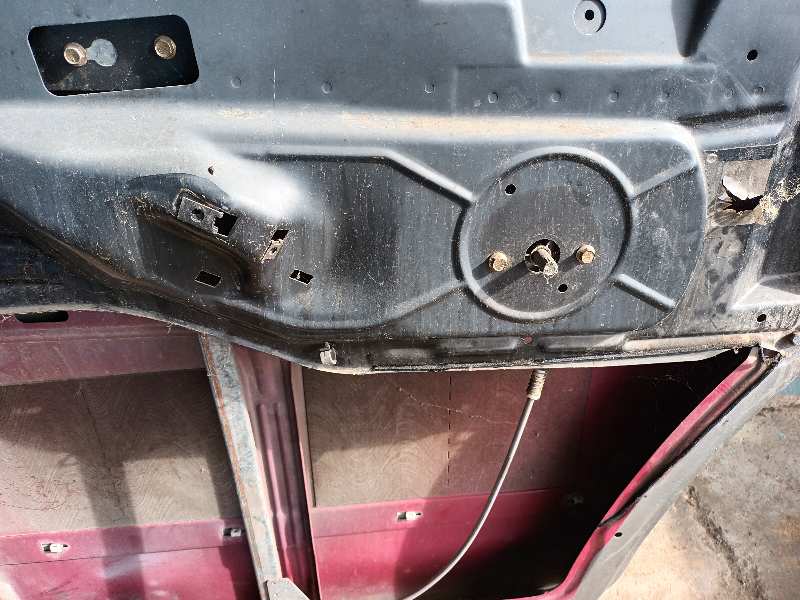 ELEVALUNAS DELANTERO IZQUIERDO