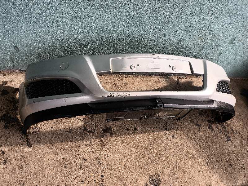 PARAGOLPES DELANTERO