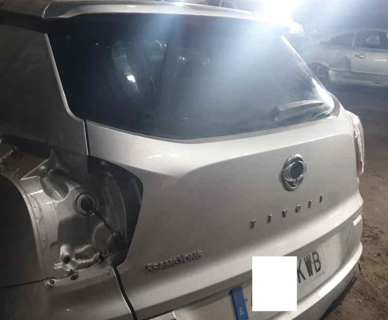 6401135102 PORTON TRASERO SSANGYONG TIVOLI