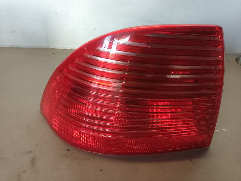 PILOTO TRASERO IZQUIERDO