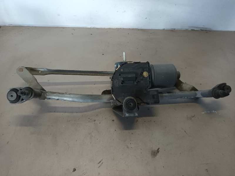 MOTOR LIMPIA DELANTERO