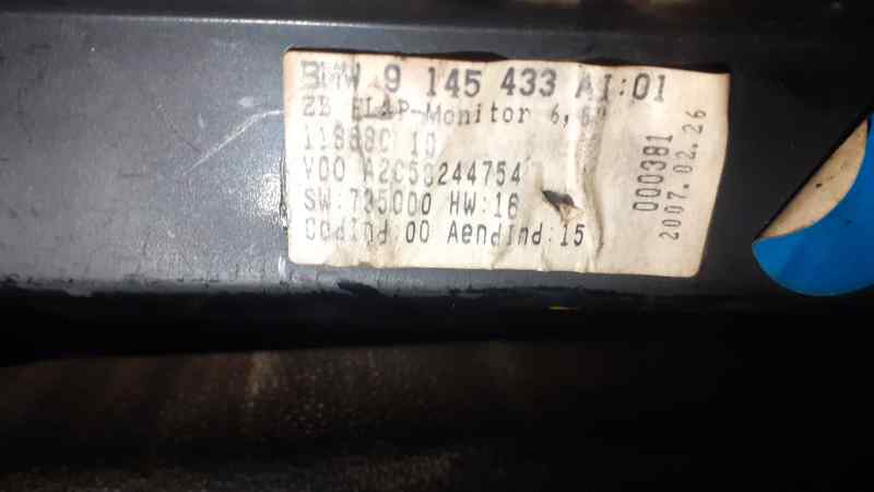 PANTALLA MULTIFUNCION