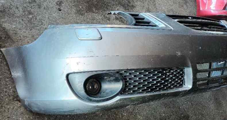 PARAGOLPES DELANTERO