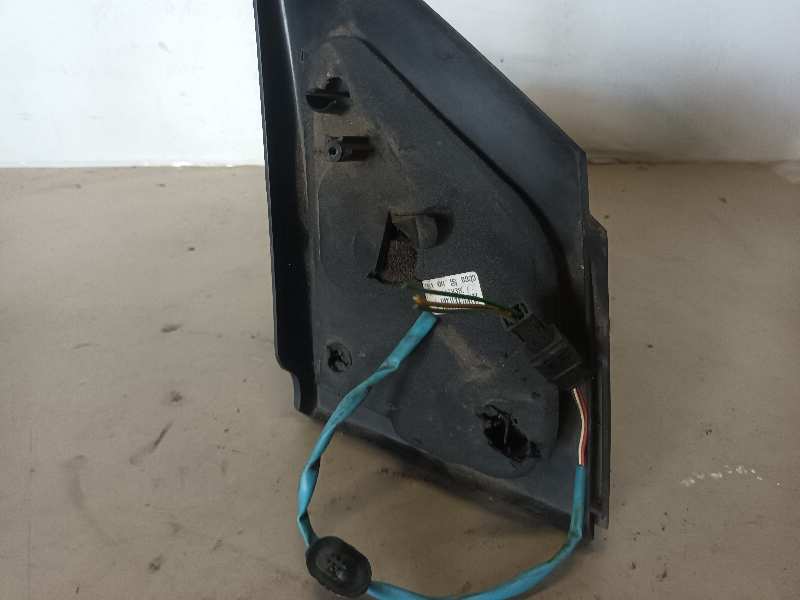 RETROVISOR IZQUIERDO