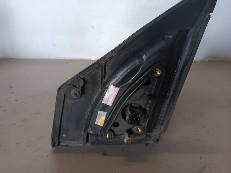 RETROVISOR IZQUIERDO