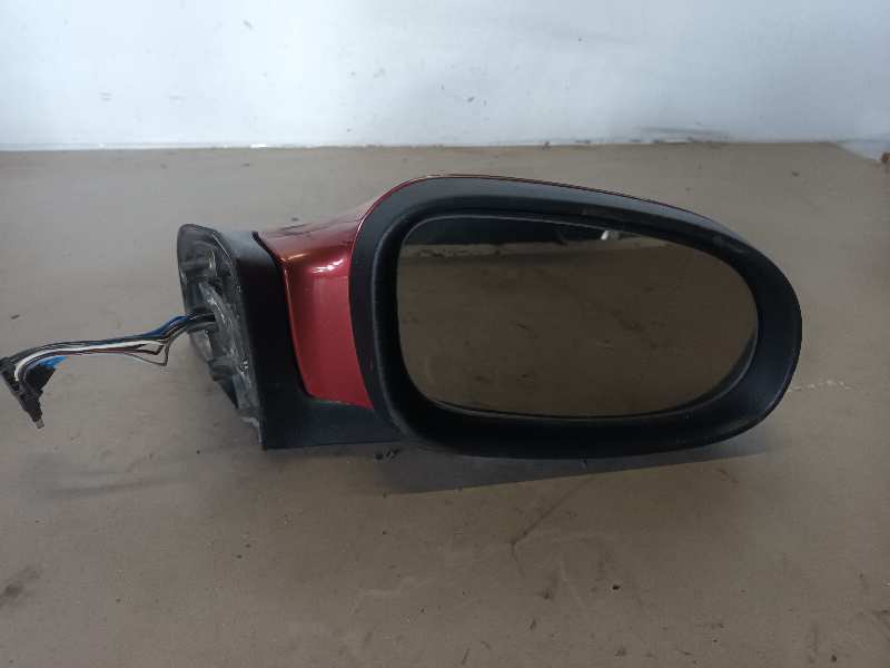 RETROVISOR DERECHO