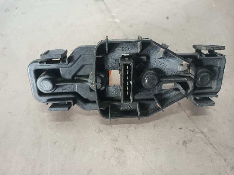 634679 PORTALAMPARAS PEUGEOT PARTNER (S1)