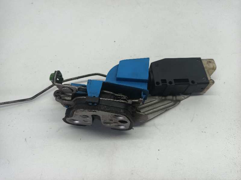 CERRADURA PUERTA DELANTERA IZQUIERDA 