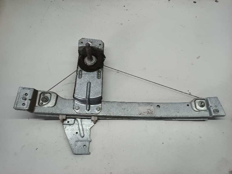 ELEVALUNAS TRASERO DERECHO