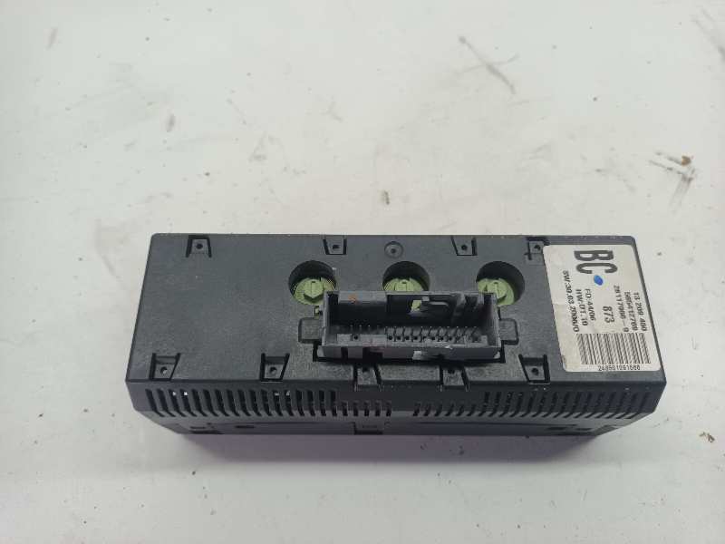 PANTALLA MULTIFUNCION