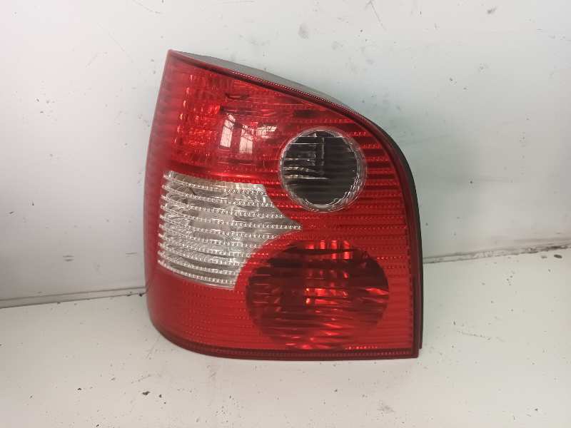 PILOTO TRASERO IZQUIERDO