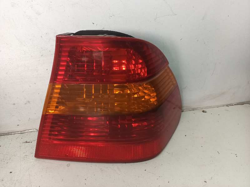 PILOTO TRASERO DERECHO