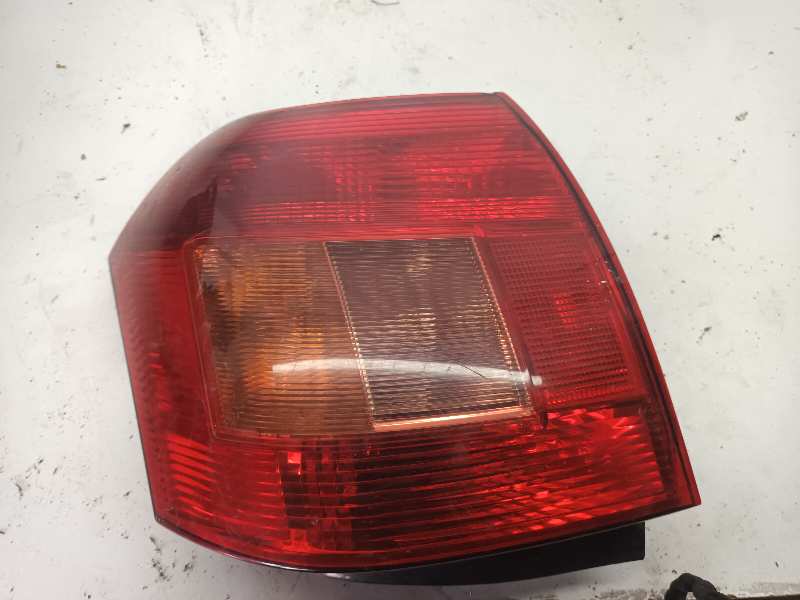 PILOTO TRASERO IZQUIERDO