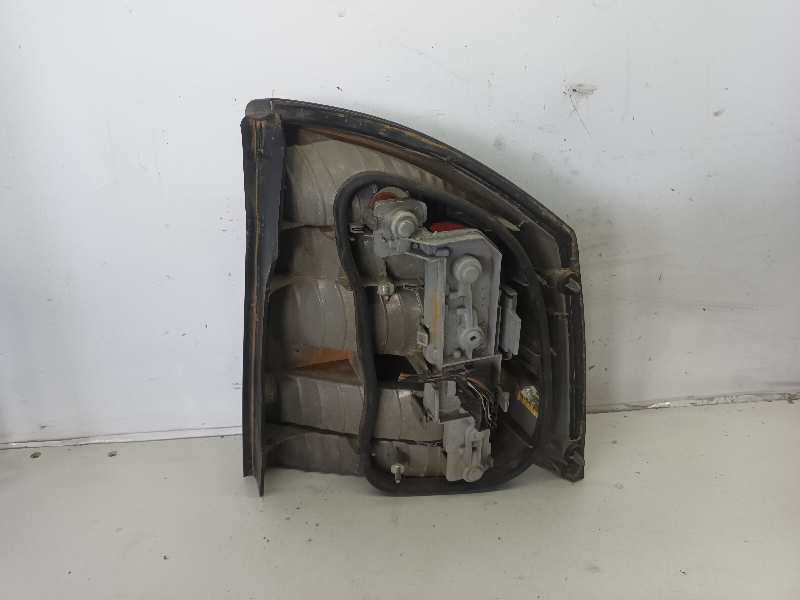 PILOTO TRASERO IZQUIERDO