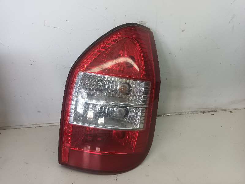 PILOTO TRASERO DERECHO