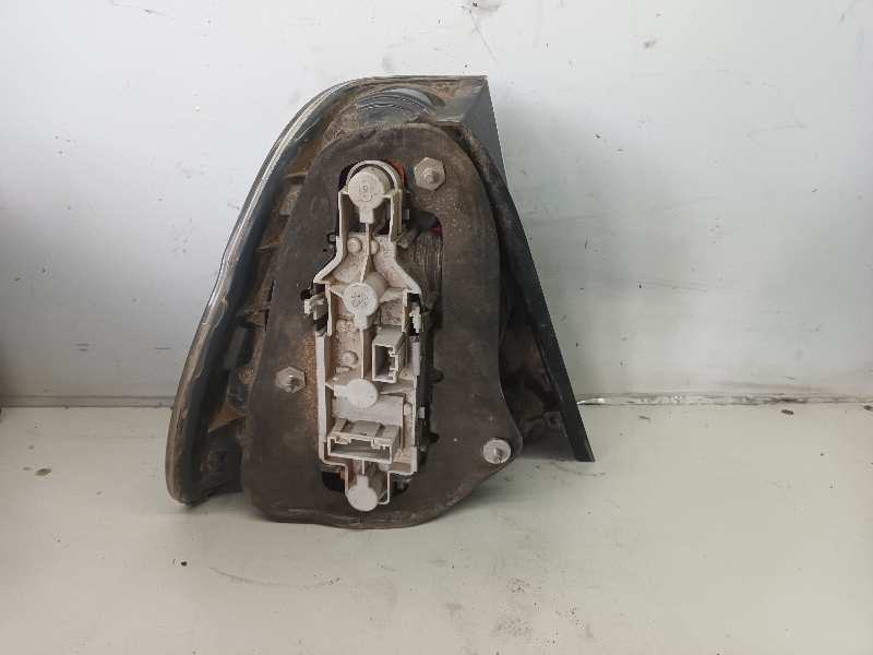 PILOTO TRASERO DERECHO BMW SERIE 3 COMPACT (E46)