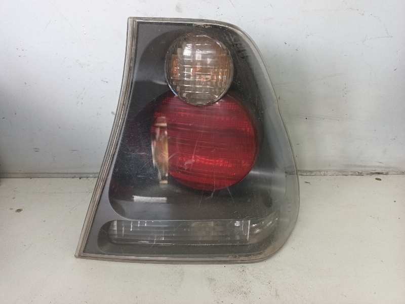 PILOTO TRASERO DERECHO