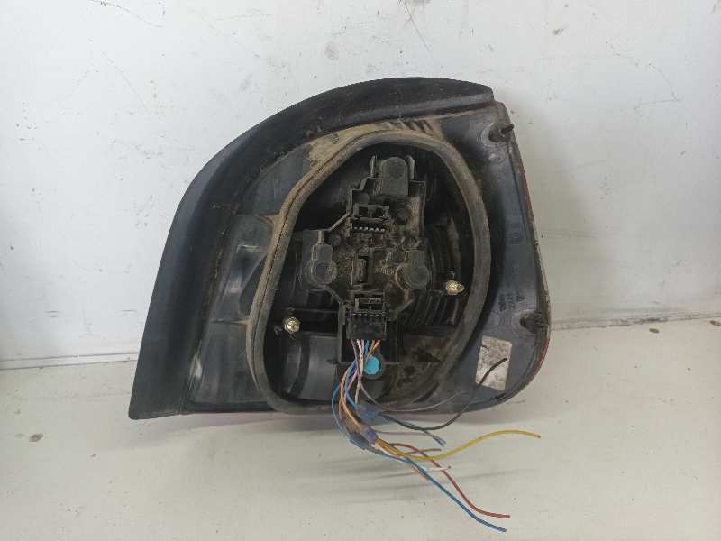 PILOTO TRASERO IZQUIERDO RENAULT SCENIC (JA..)