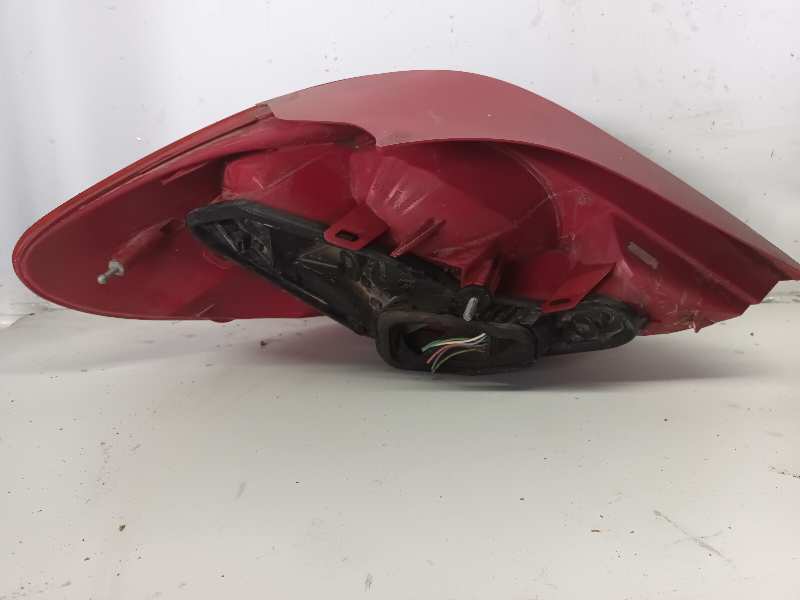 PILOTO TRASERO DERECHO