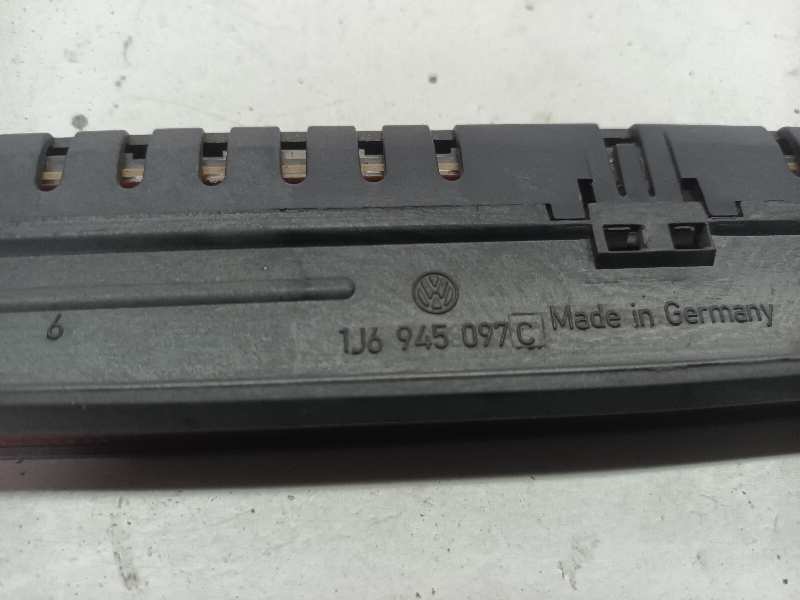 LUZ CENTRAL DE FRENO