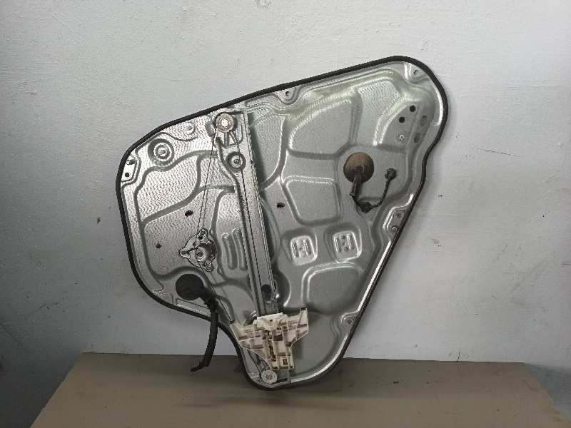 ELEVALUNAS TRASERO DERECHO