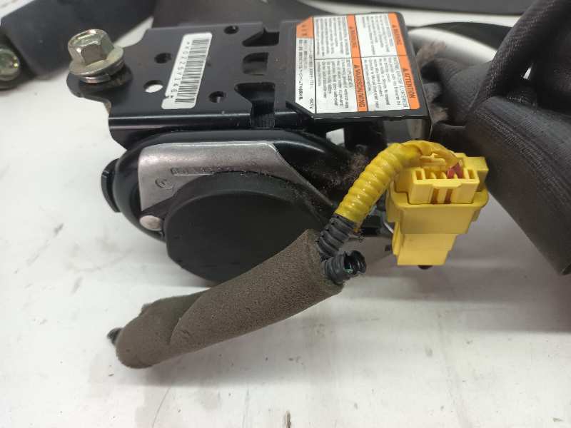 CINTURON SEGURIDAD DELANTERO