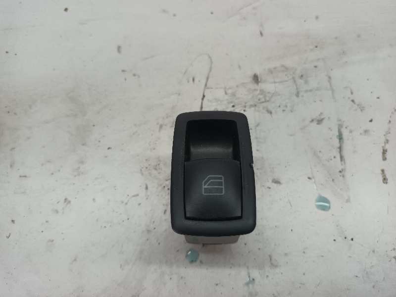 MANDO ELEVALUNAS TRASERO IZQUIERDO