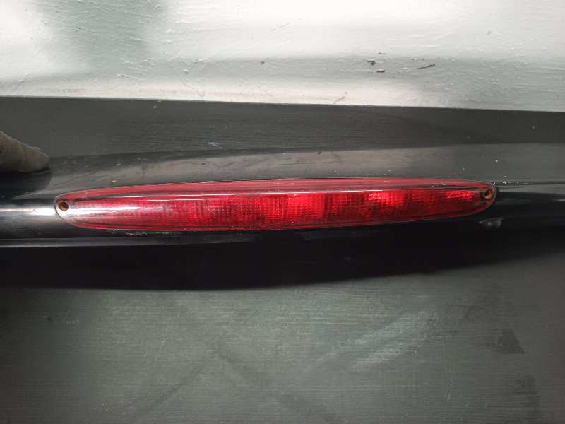 LUZ CENTRAL DE FRENO