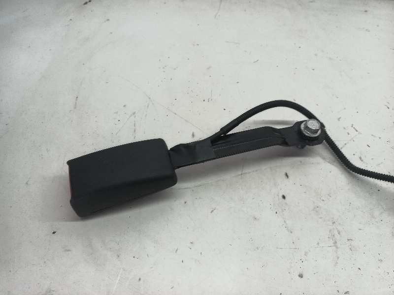 7461035000LBH PINZA CINTURON SSANGYONG TIVOLI